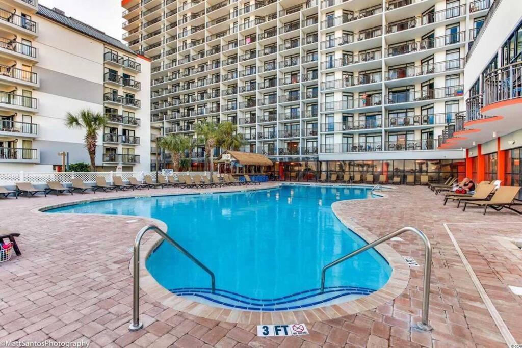 Breathtaking Oceanfront Suite Grand Cayman 451 Myrtle Beach Exteriör bild