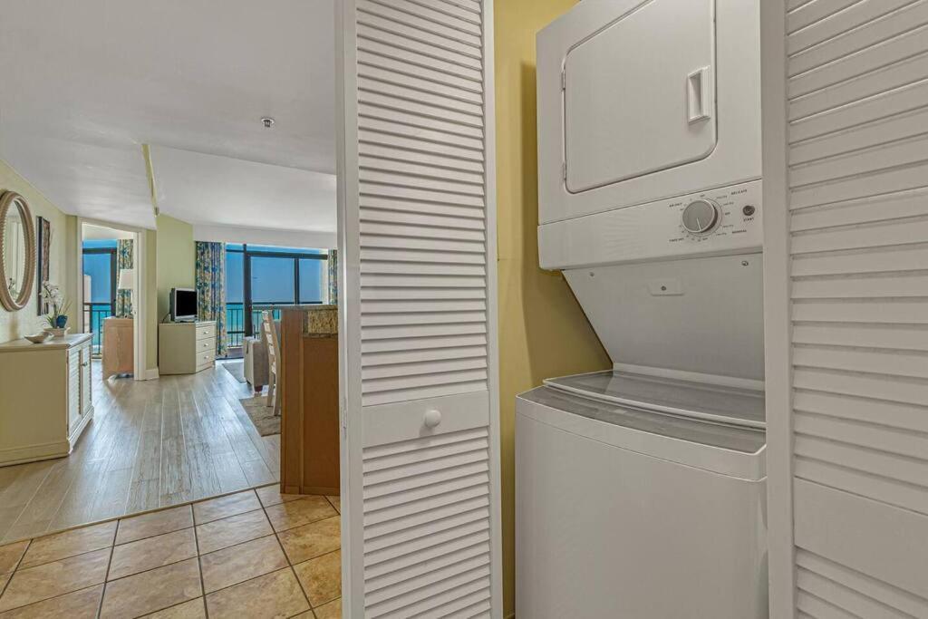 Breathtaking Oceanfront Suite Grand Cayman 451 Myrtle Beach Exteriör bild